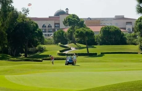 Лучшие курорты Турции, игра в гольф